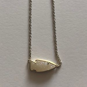Kendra Scott Kasey Arrowhead Pendant Necklace